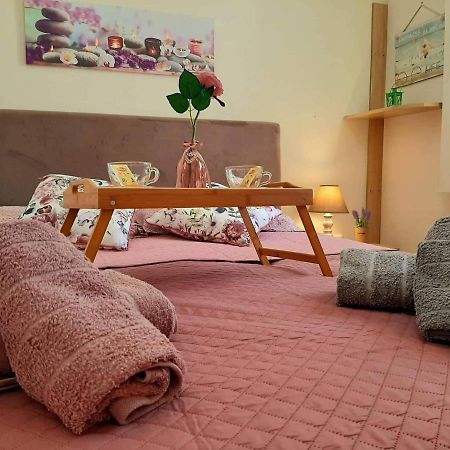 Central Square Appartment With Panoramic View 卡拉马塔 外观 照片
